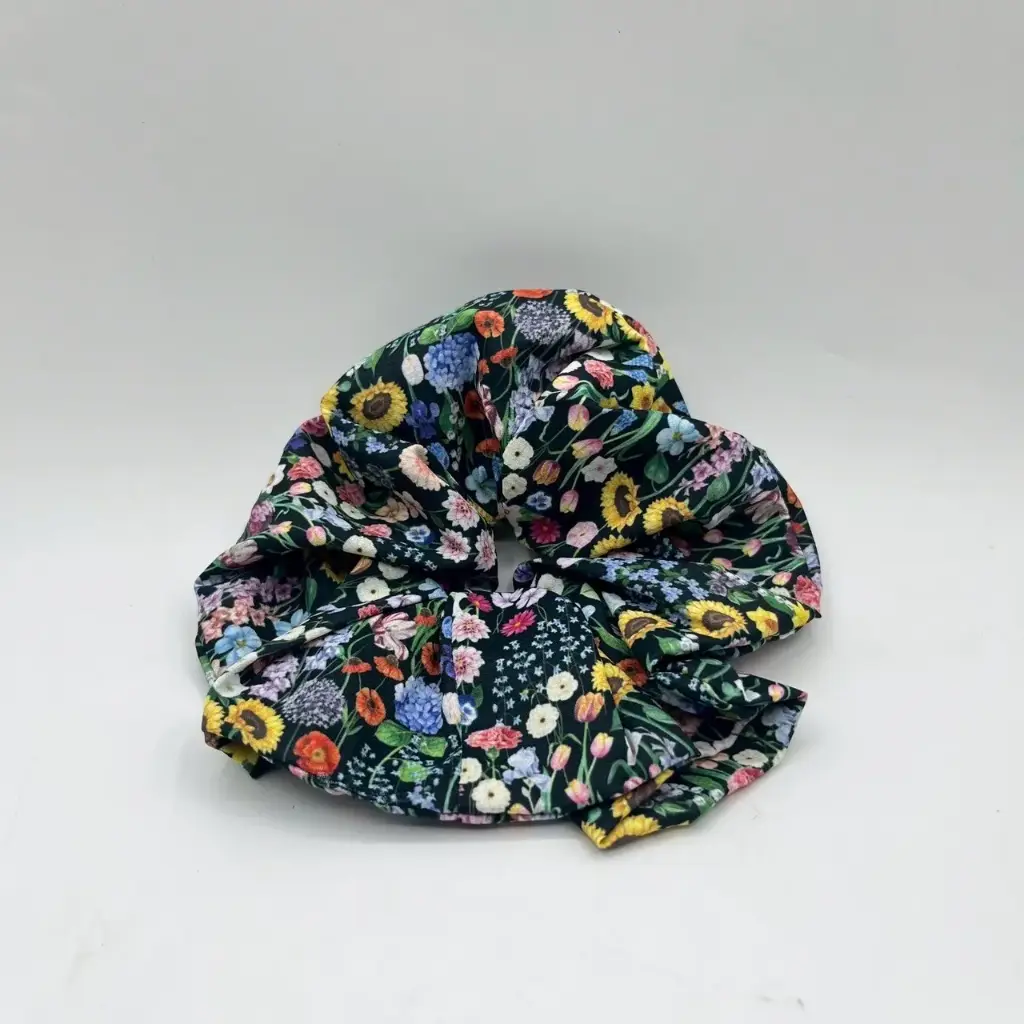 Black Flower Field : Scrunchies