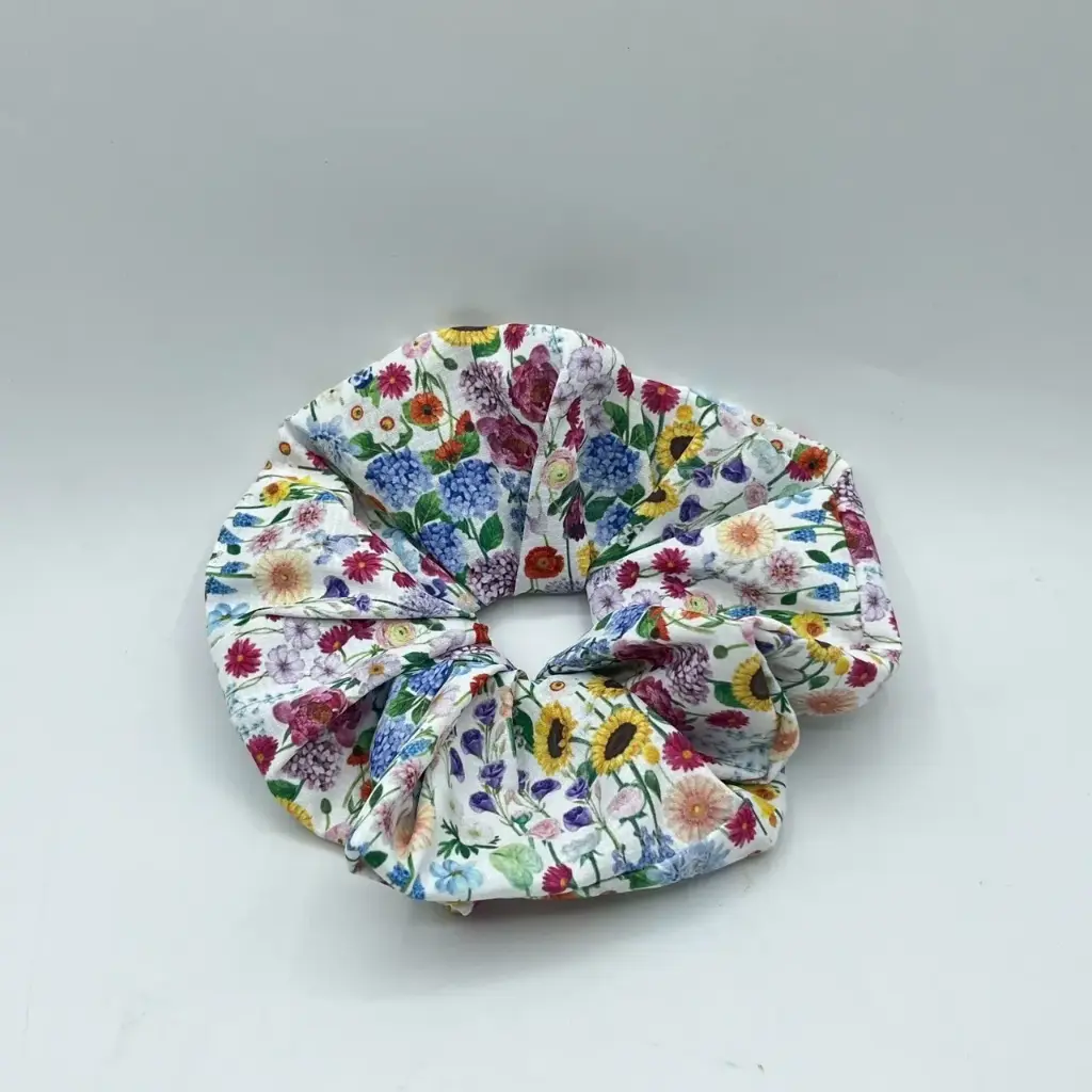 Flower Field : Scrunchies