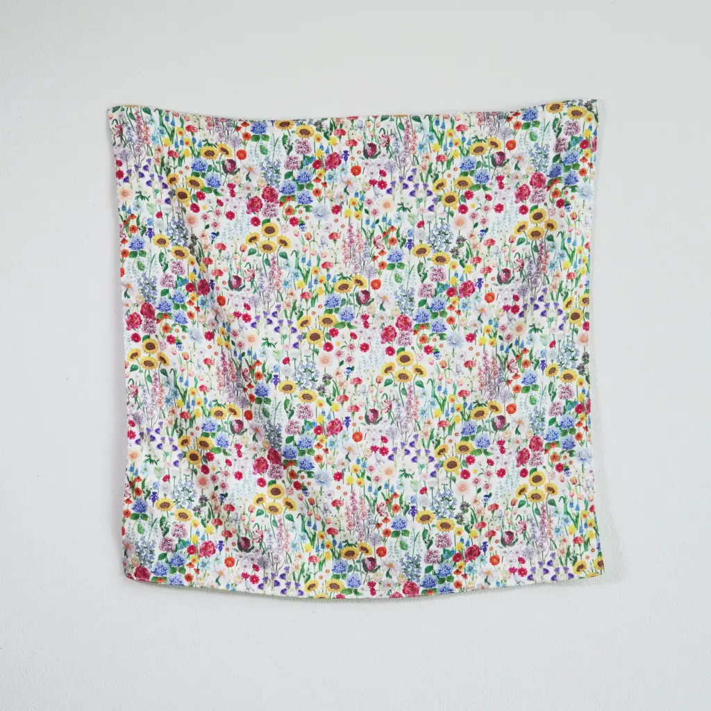 Spring Field : Silk Satin Scarf