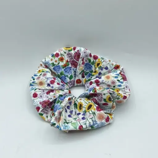 Flower Field : Scrunchies