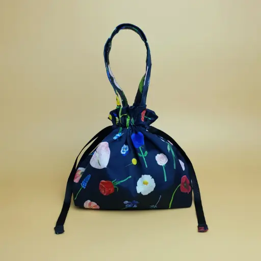 Black  : Bucket Bag